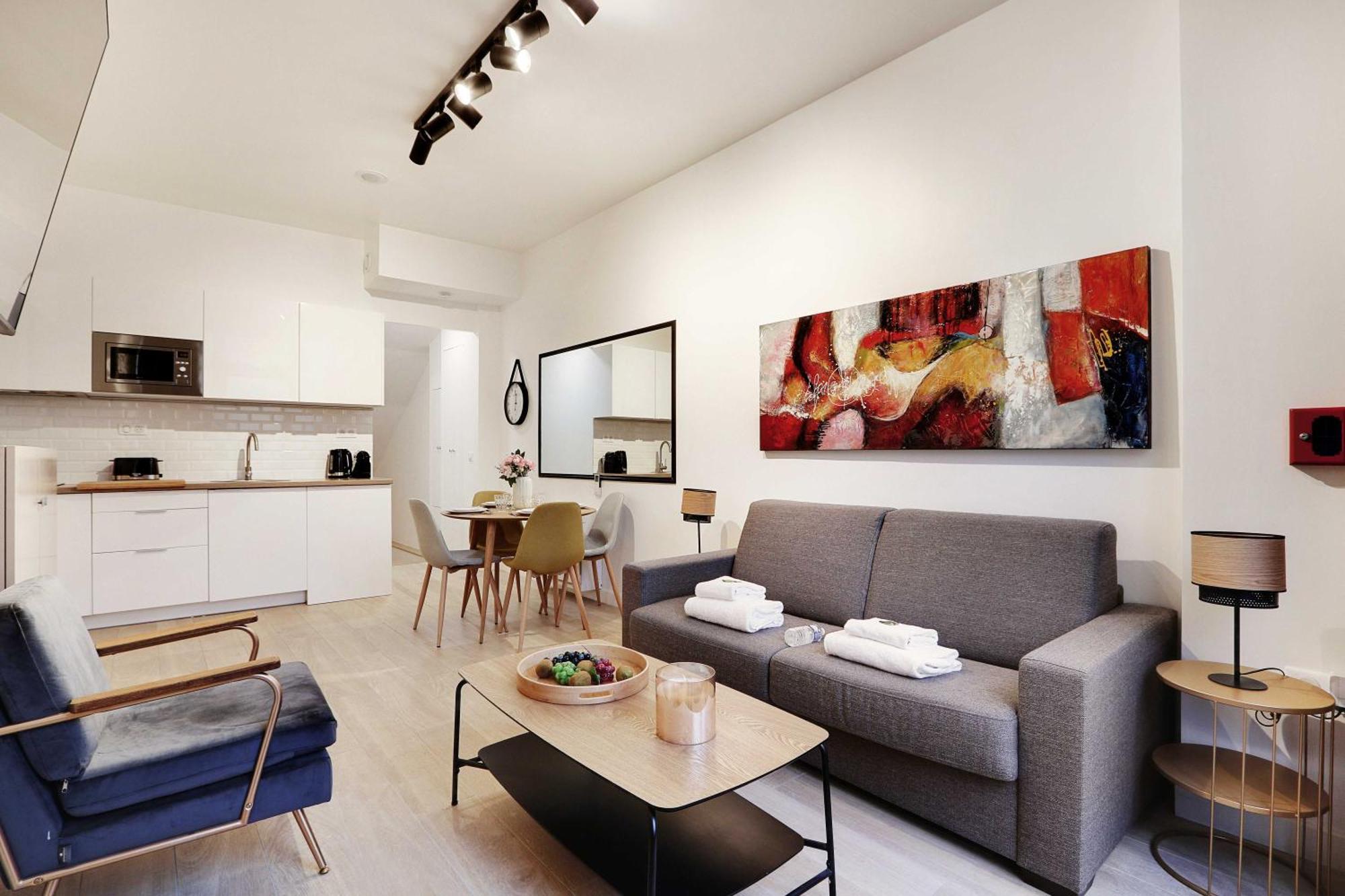 Intimate Apartment With Air Conditioner & Jacuzzi 2Br 6P Montmartre 巴黎 外观 照片